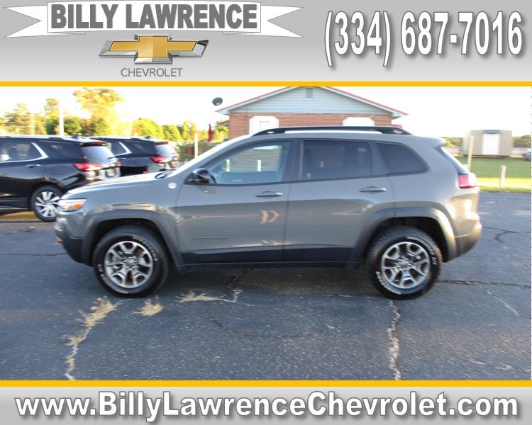 2022 Jeep Cherokee Trailhawk