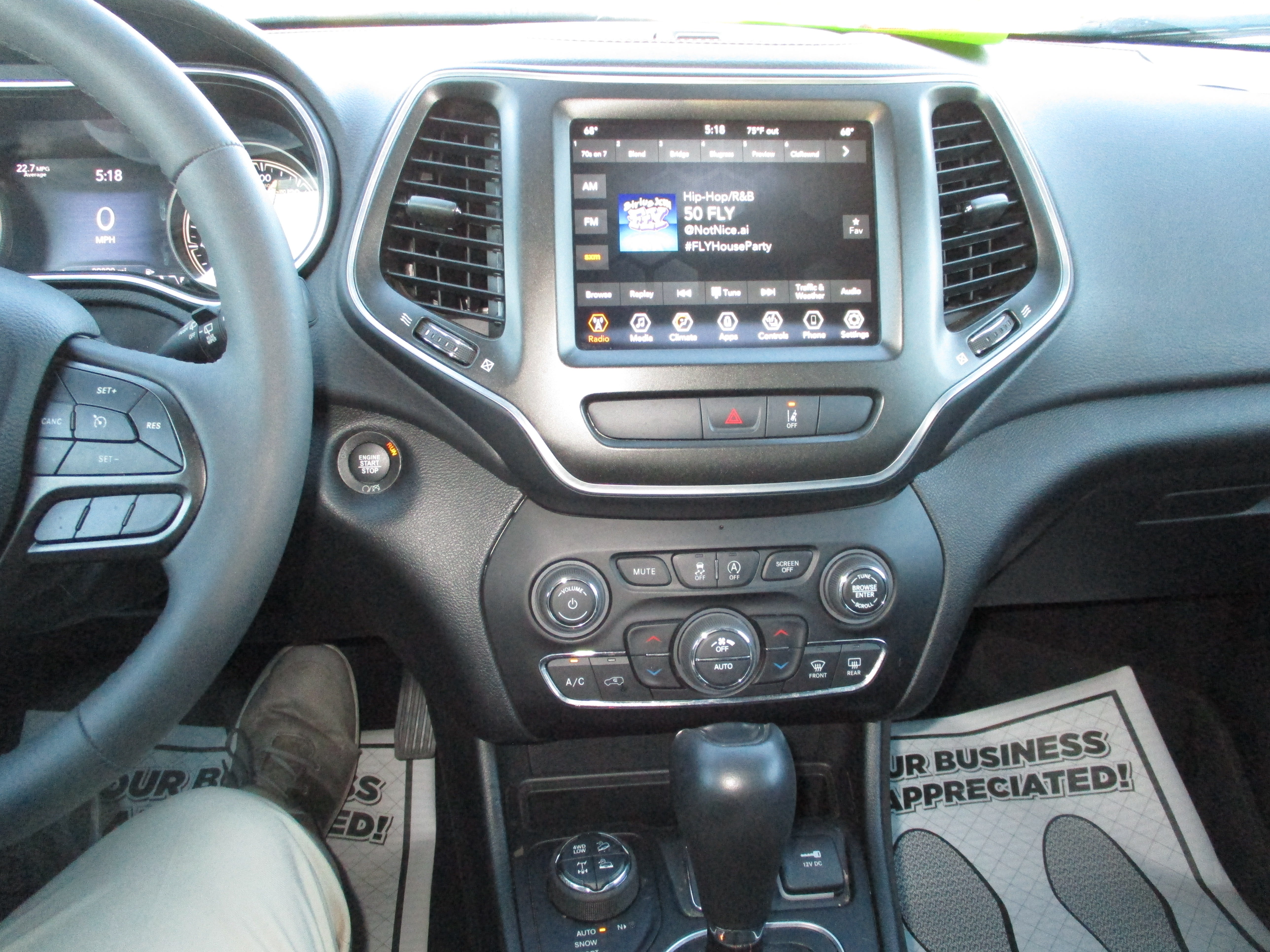 2022 Jeep Cherokee Trailhawk