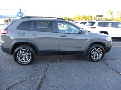 2022 Jeep Cherokee Trailhawk