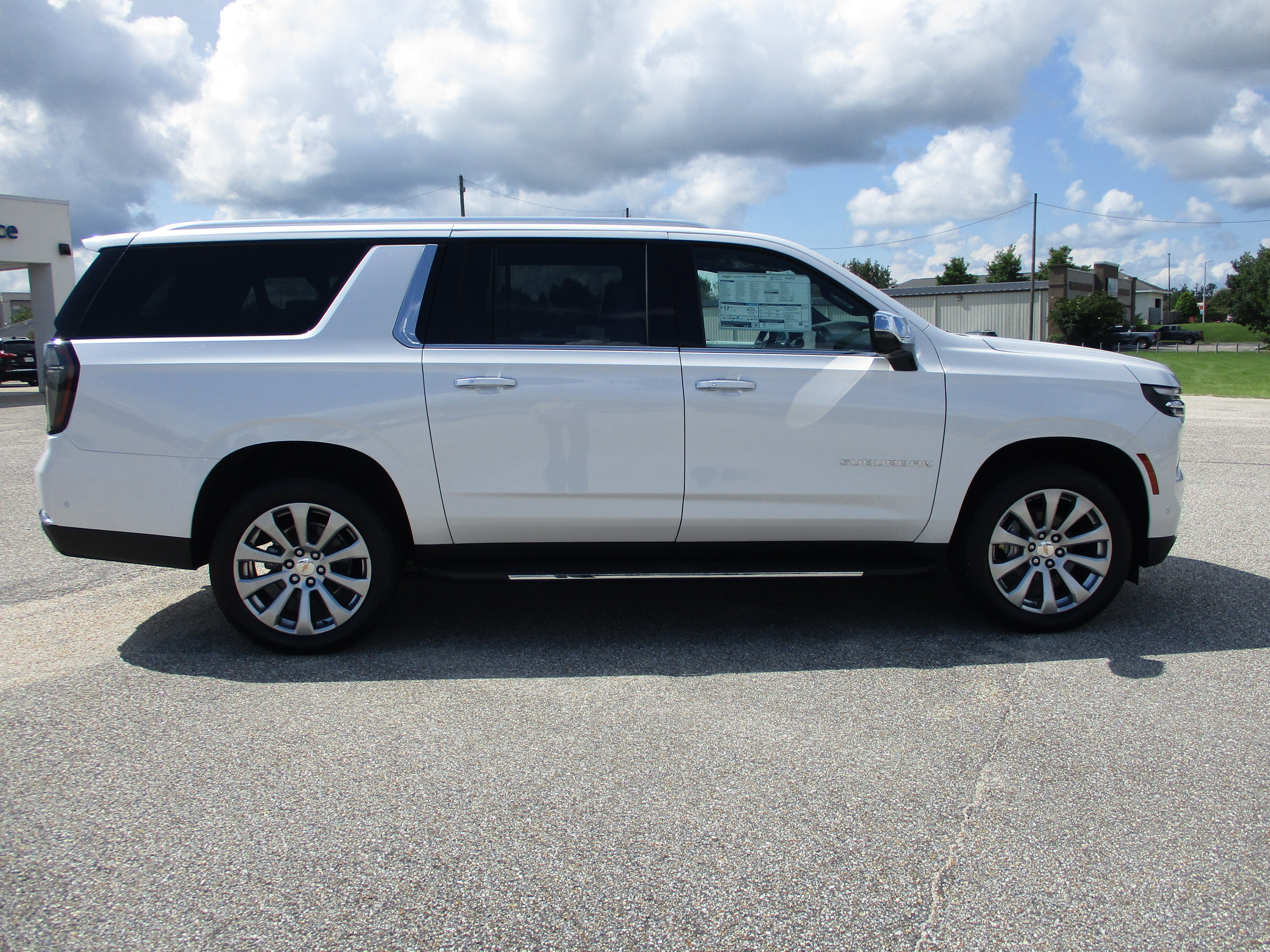 2025 Chevrolet Suburban Premier