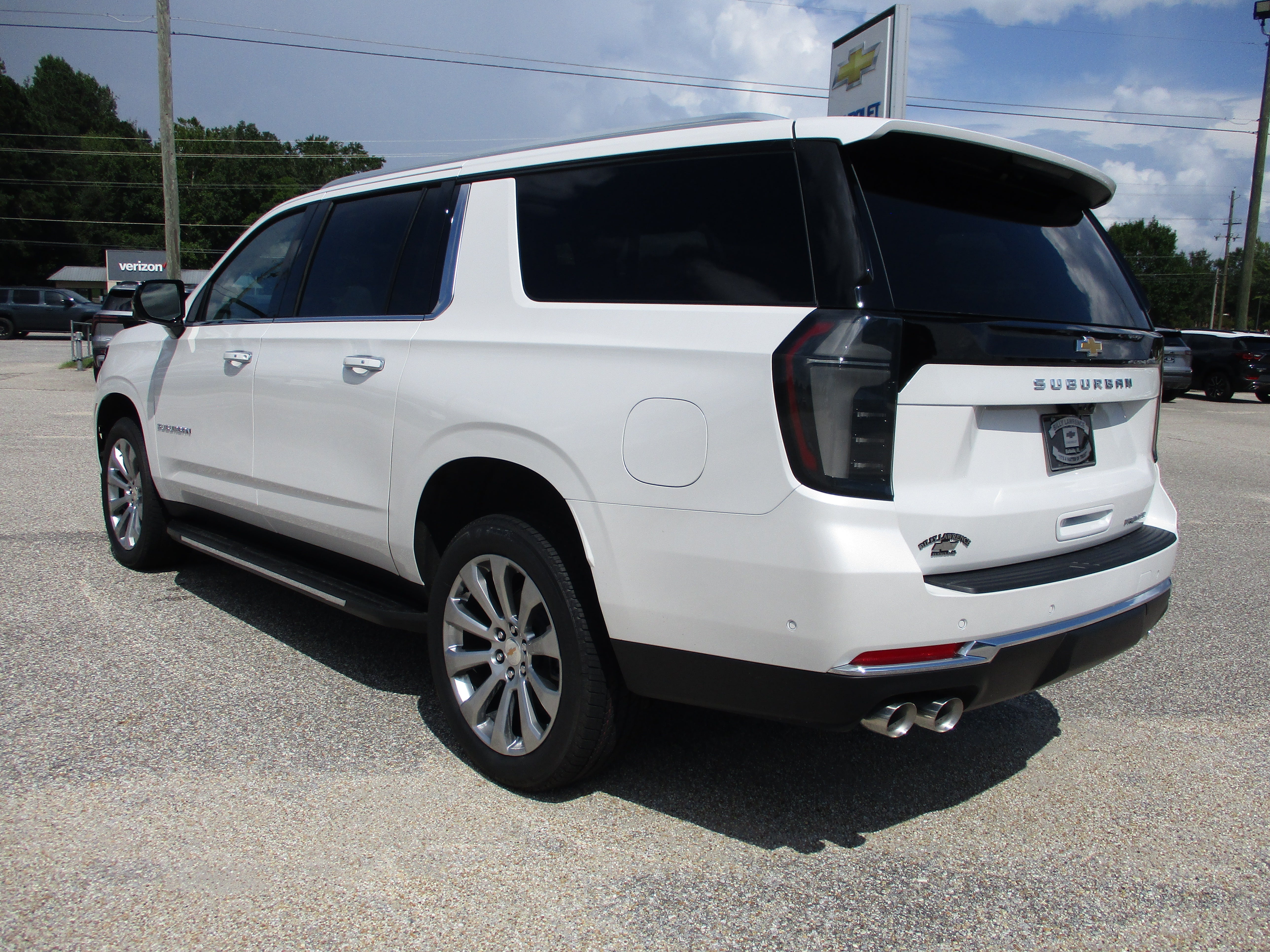 2025 Chevrolet Suburban Premier
