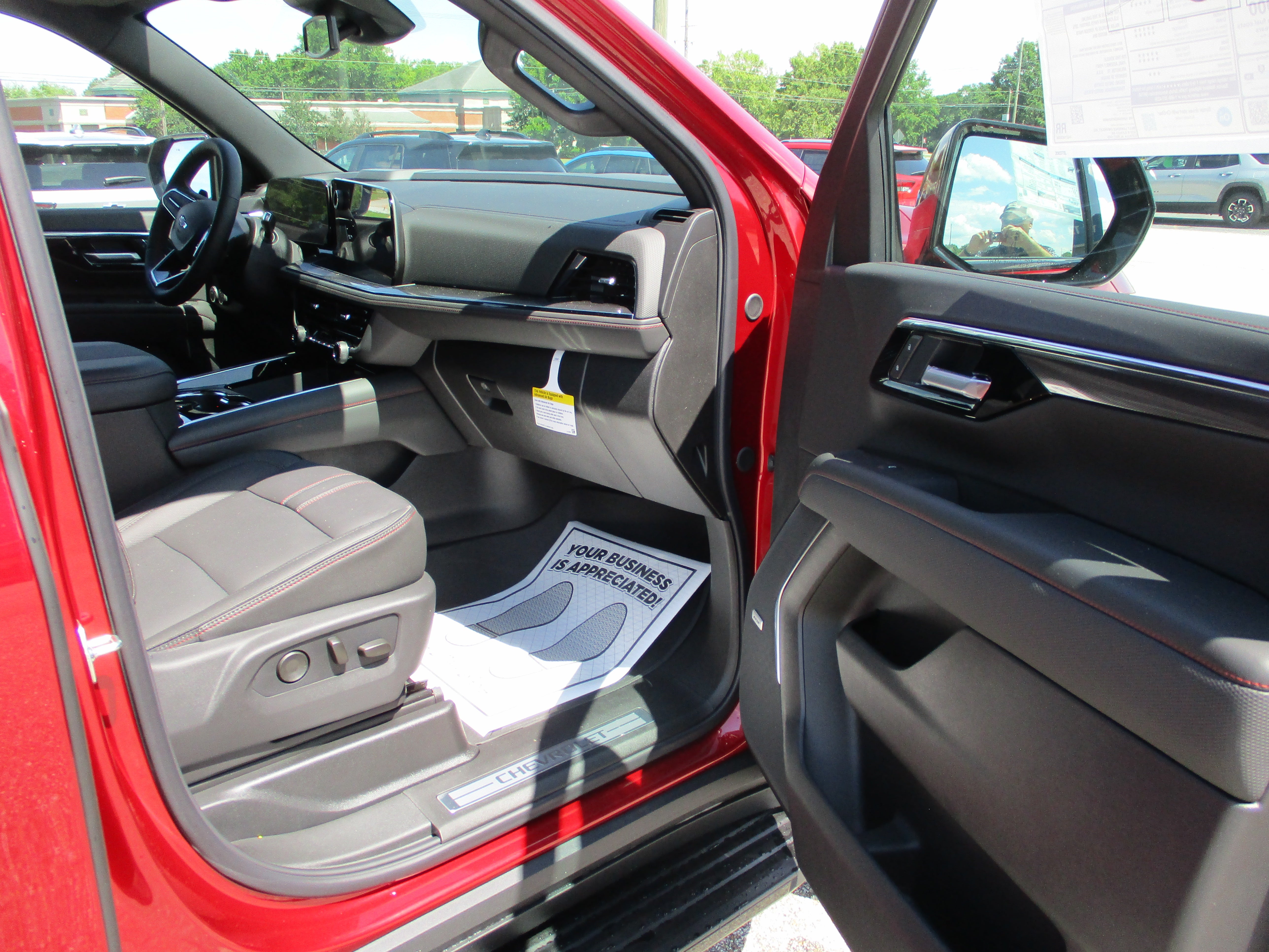 2026 Chevrolet Tahoe RST