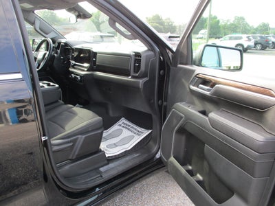 2023 GMC Sierra 1500 SLE
