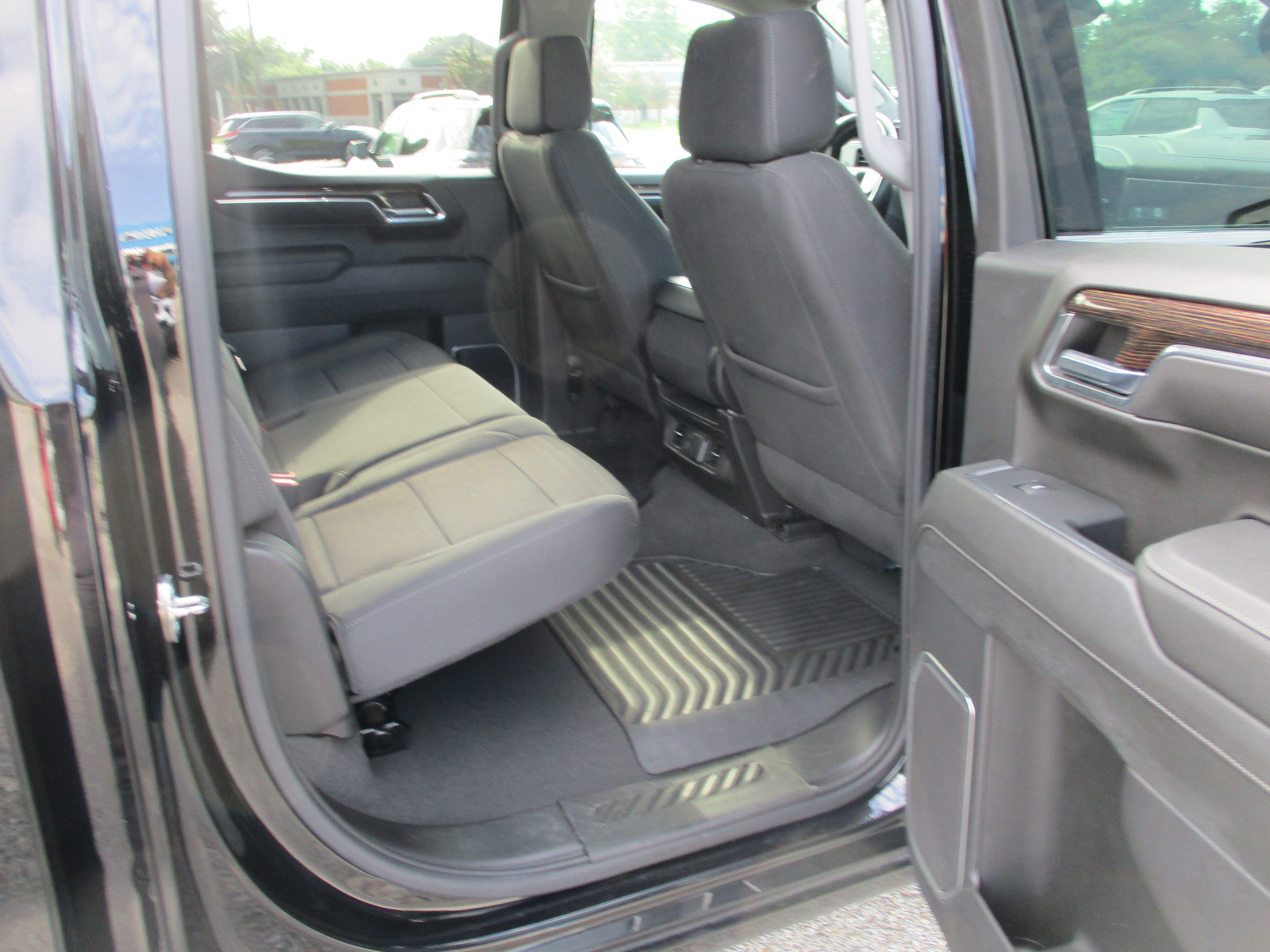 2023 GMC Sierra 1500 SLE