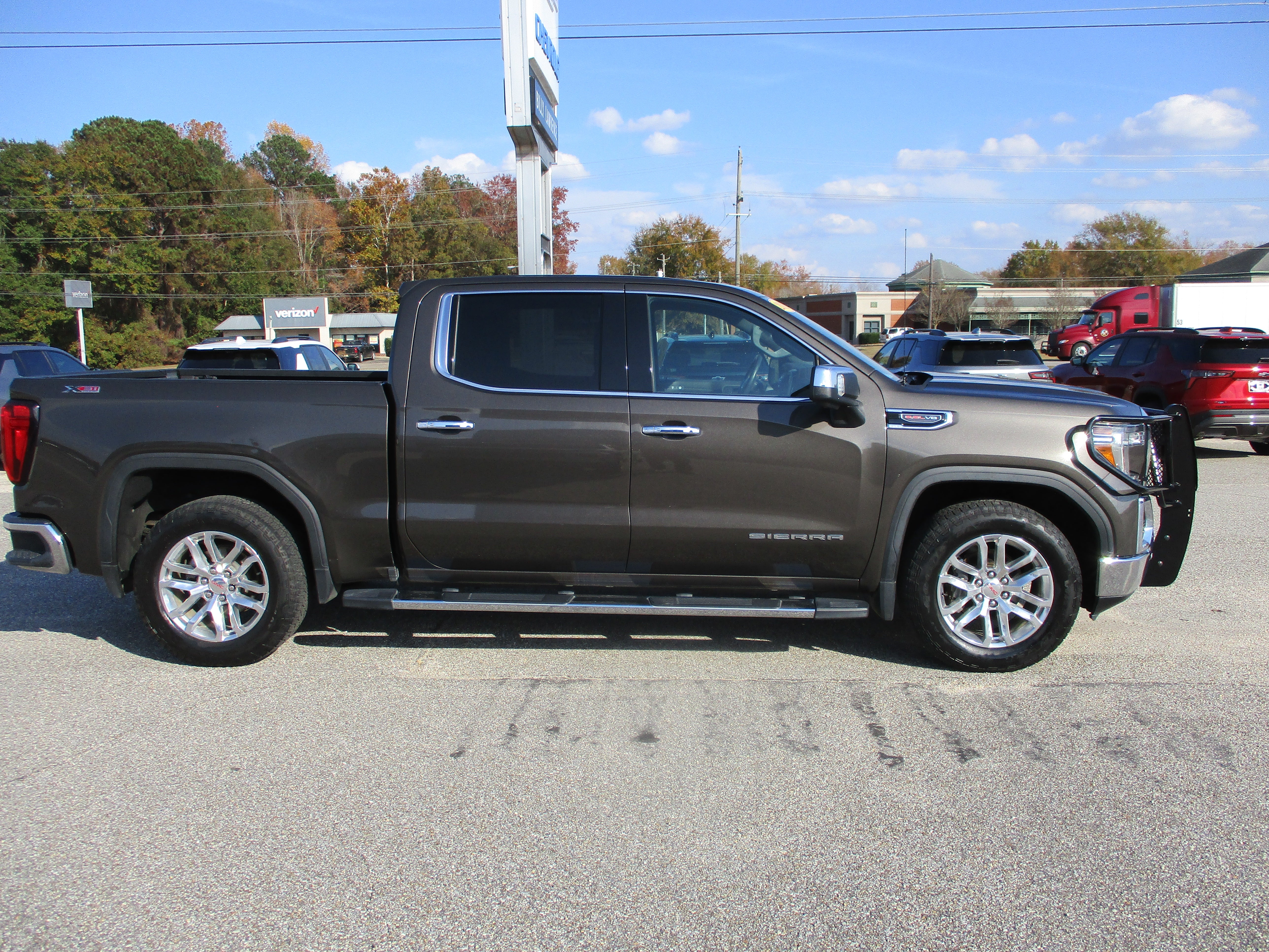 2019 GMC Sierra 1500 SLT