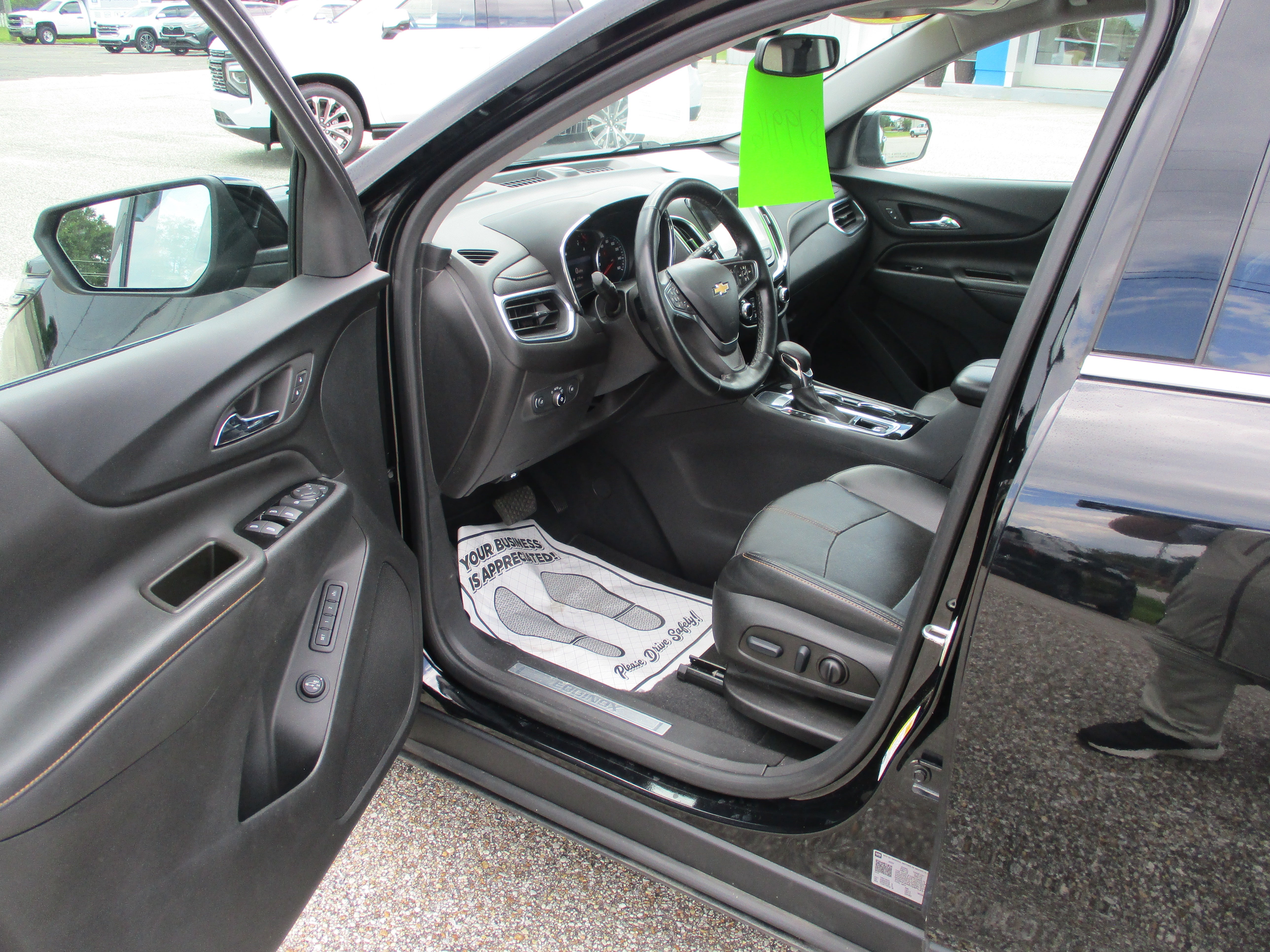 2023 Chevrolet Equinox Premier