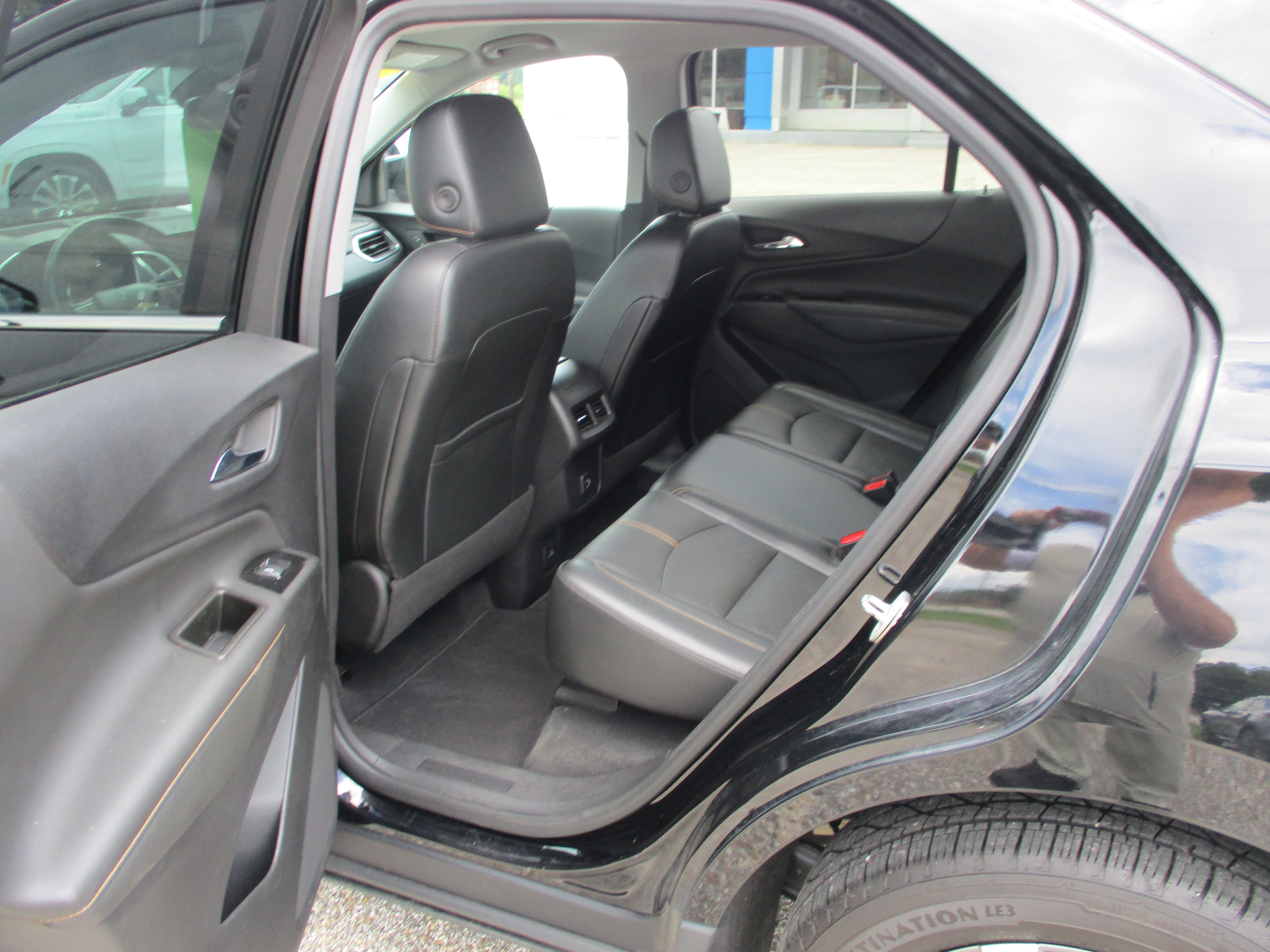 2023 Chevrolet Equinox Premier
