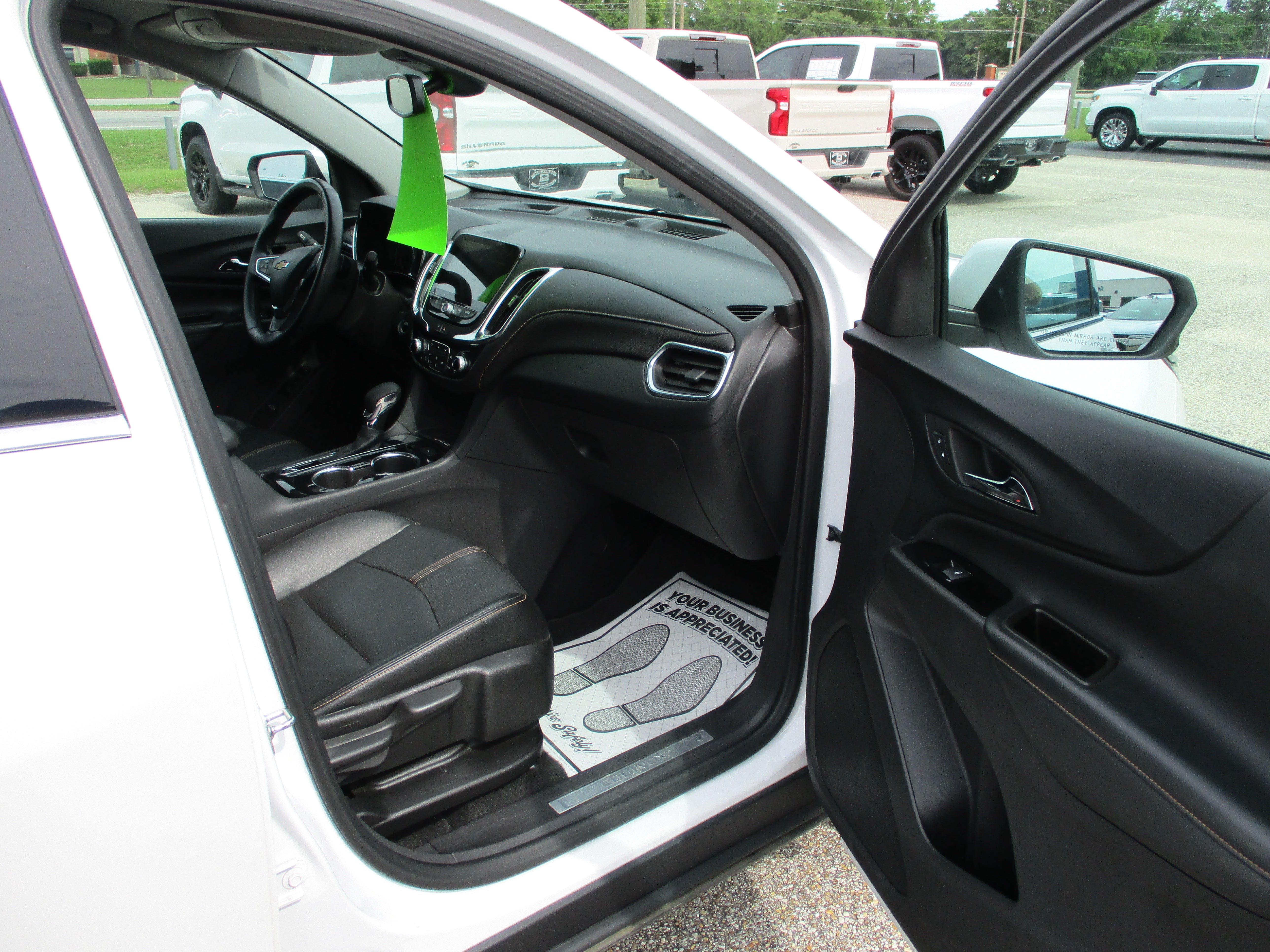 2024 Chevrolet Equinox Premier