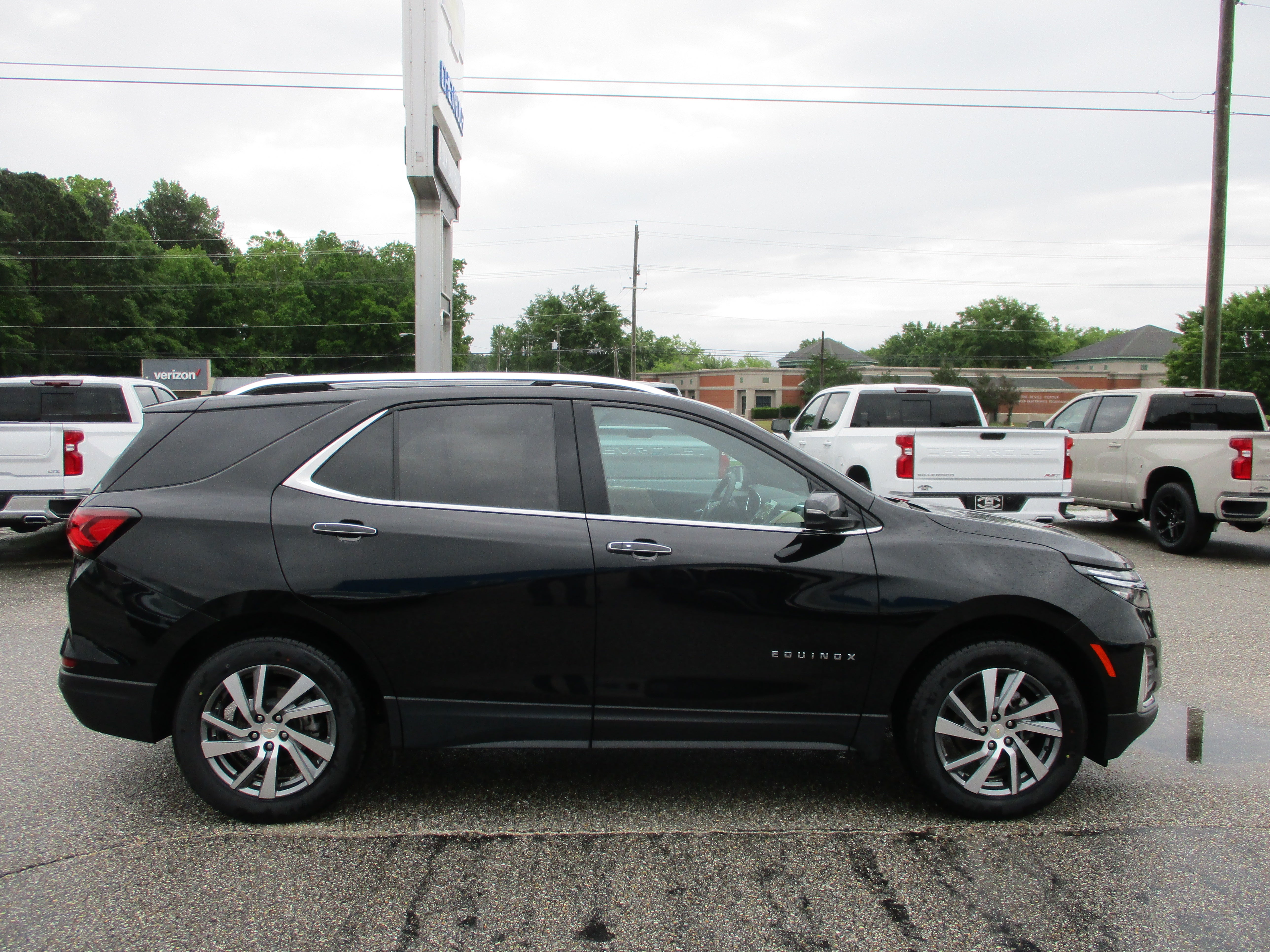 2024 Chevrolet Equinox Premier