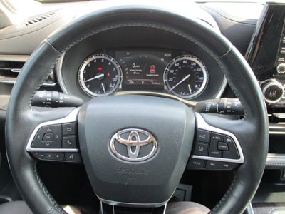 2022 Toyota Highlander Limited